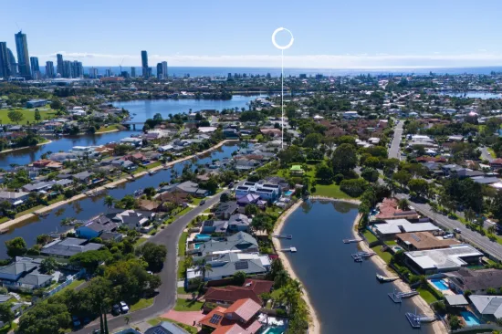 5 Drayton Terrace, Mermaid Waters, Qld 4218