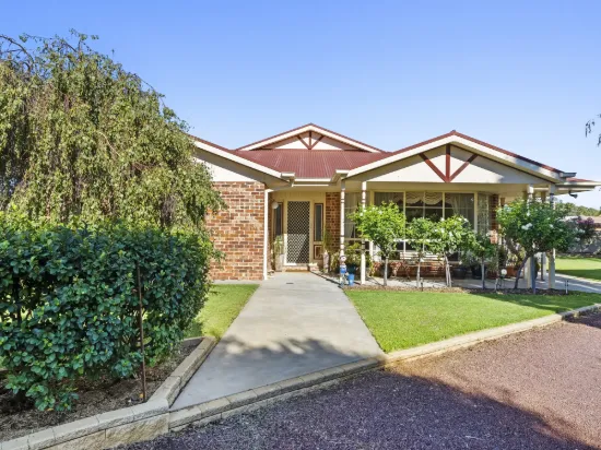 5 Druitt Court, Finley, NSW 2713