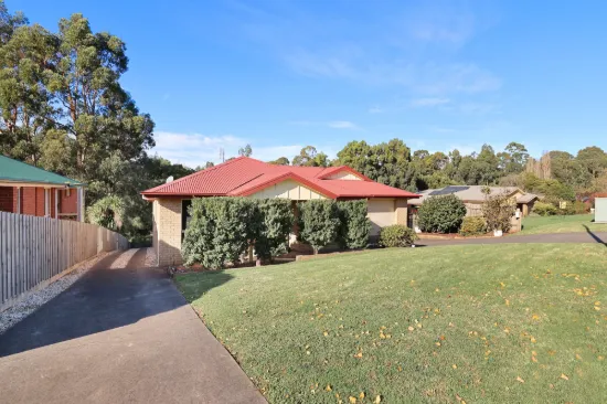 5 Eden Crescent, Leongatha, Vic 3953