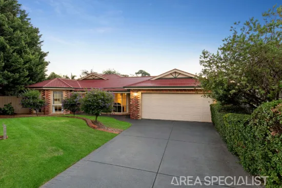 5 Emerald Court, Langwarrin, Vic 3910