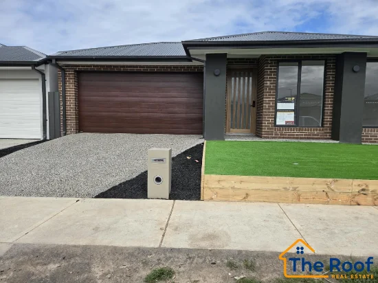 5 Esmeralda Avenue, Tarneit, Vic 3029 - Sold