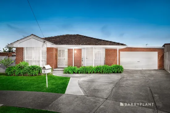 5 Essex Court, Epping, Vic 3076