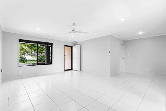 5 Eyre Court, Urraween, Qld 4655