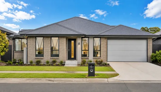 5 Fahey Crescent, Appin, NSW 2560
