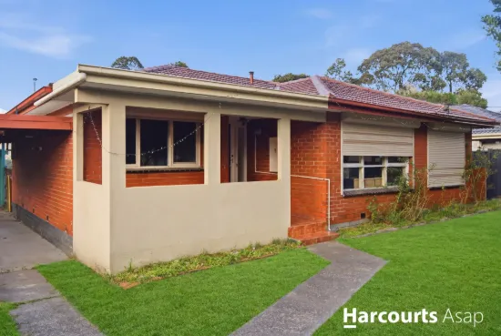 5 Fair Crescent, Dandenong North, Vic 3175