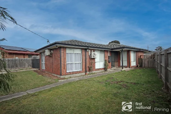 5 Fairbairn Road, Cranbourne, Vic 3977