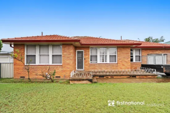 5 First Avenue, Rutherford, NSW 2320