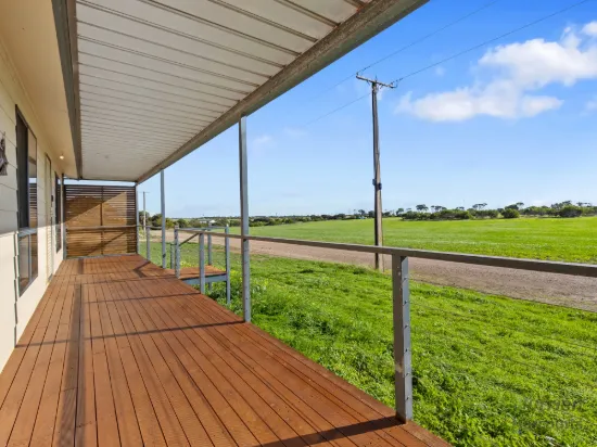 5 First Street, Port Moorowie, SA 5576