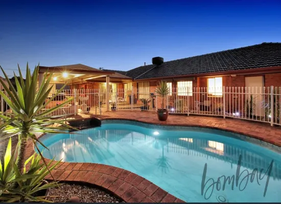 5 Fleetwood Drive, Greenvale, Vic 3059