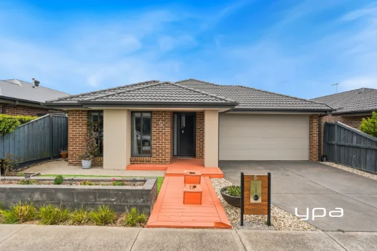 5 Fragrant St, Sunbury, Vic 3429
