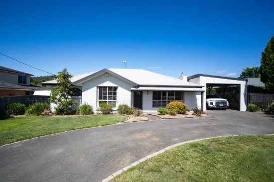 5 Glover Avenue, Blackstone Heights, Tas 7250