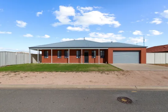 5 Harbison Street, Moonta Bay, SA 5558