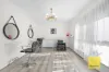 5 Hargrave Drive, Thornlie, WA 6108-Image