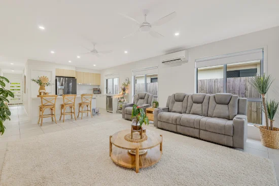 5 Henry Street, Nirimba, Qld 4551