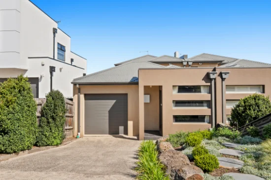 5 Herbert Crescent, Keilor East, Vic 3033 - For Sale