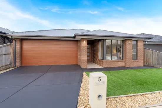 5 Herridge Street, Mickleham, Vic 3064