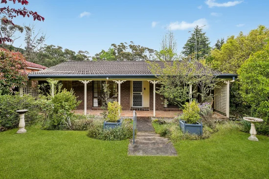 5 Hillcrest Road, Wentworth Falls, NSW 2782 - For Sale