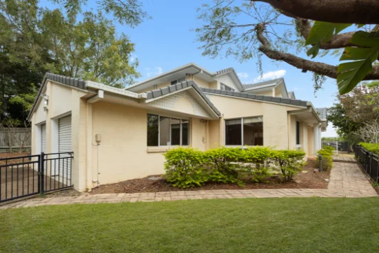 5 Hoana Place, Kenmore, Qld 4069
