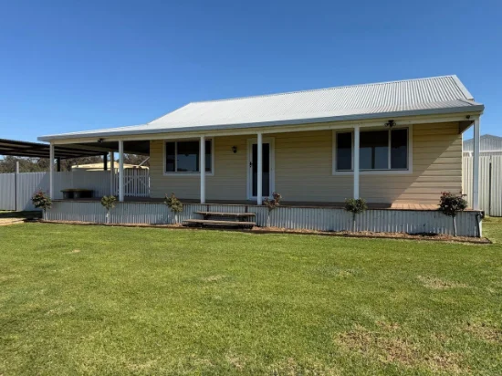 5 Hoopers Road, Forbes NSW 2871-Image