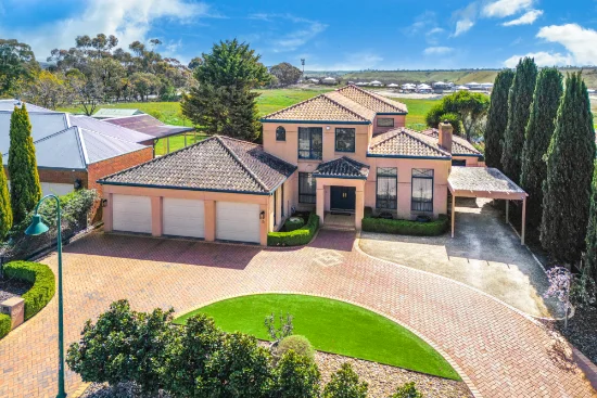 5 Hopbush Avenue, Sunbury, Vic 3429