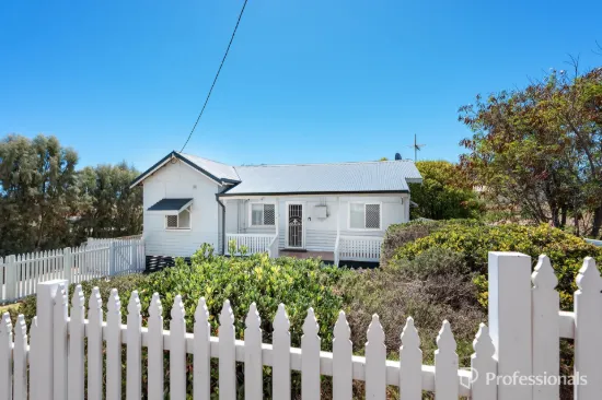5 Hutchinson street, Geraldton, WA 6530