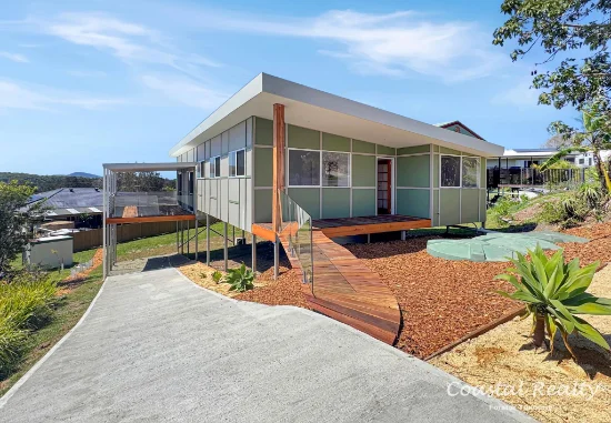 5 Illawarra Crescent, Coomba Park, NSW 2428