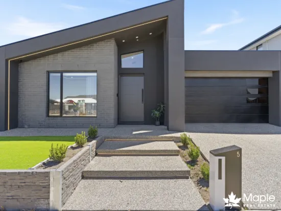 5 Ironcap Road, Mickleham, Vic 3064
