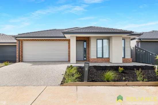 5  Jacobena Road, Melton South, Vic 3338
