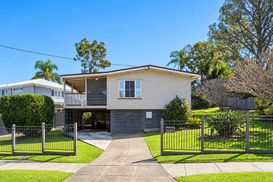 5 Jarvis Street, Stafford Heights, Qld 4053