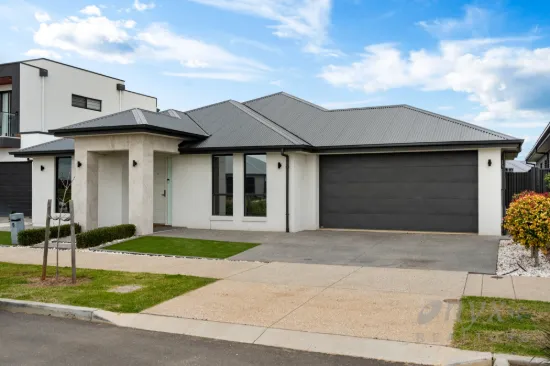 5 Kapinka Parade, Riverlea Park, SA 5120
