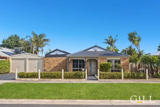 5 Kara Court, Pakenham, Vic 3810 - For Sale