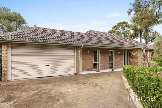 5 Kenwood Crescent, Ringwood, Vic 3134