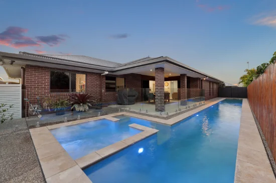 5 Kiber Place, Ooralea, Qld 4740