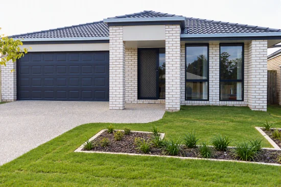 5 Kingsford Drive, Upper Coomera, Qld 4209 - For Rent