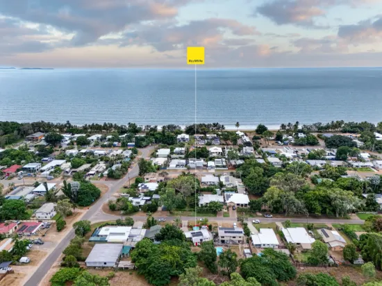 5 Lagoon Crescent, Saunders Beach, Qld 4818