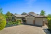 5 Lakehaven Drive, Lake Albert, NSW 2650