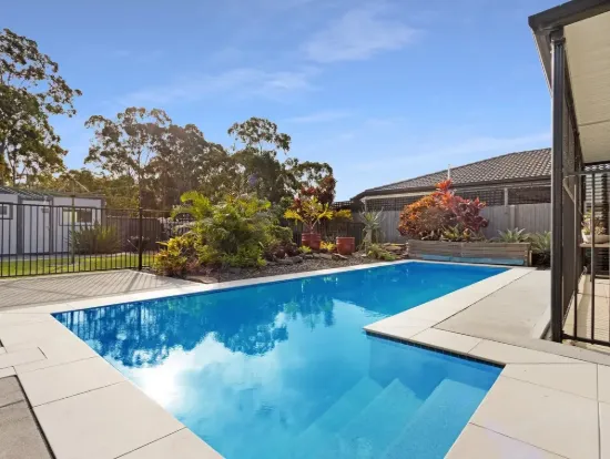 5 Lakeside Drive, Burrum Heads, Qld 4659