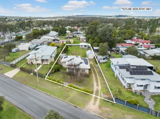 5 Lalor Street, Crows Nest, Qld 4355
