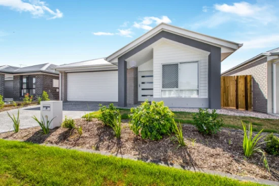 5 Langlo St, Jimboomba, Qld 4280