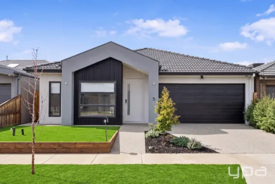 5 Langridge Way, Mickleham, Vic 3064