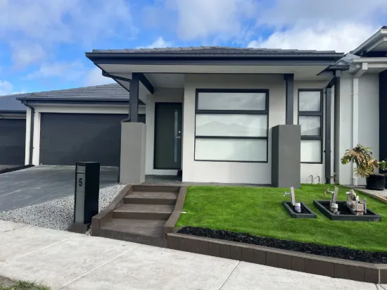 5 Leadbeater Drive, Wollert, Vic 3750