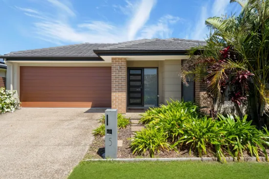 5 Lindeman Circuit, Pimpama, Qld 4209