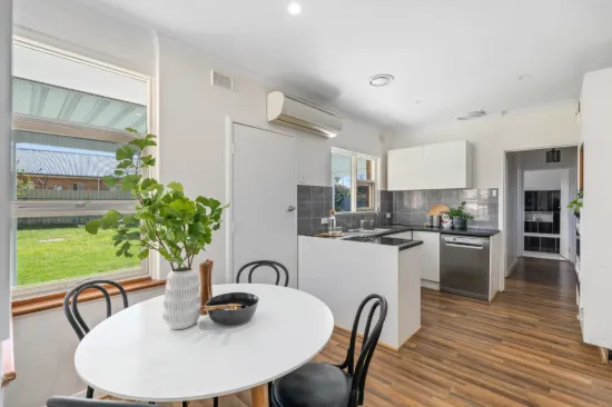 5 Louisa St, Morphett Vale, SA 5162