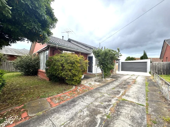 5 Maine Court, Corio, Vic 3214 - For Rent