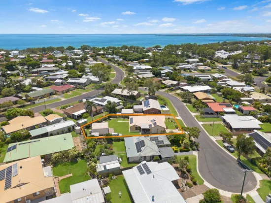 5 Maryanne Court, Point Vernon, Qld 4655