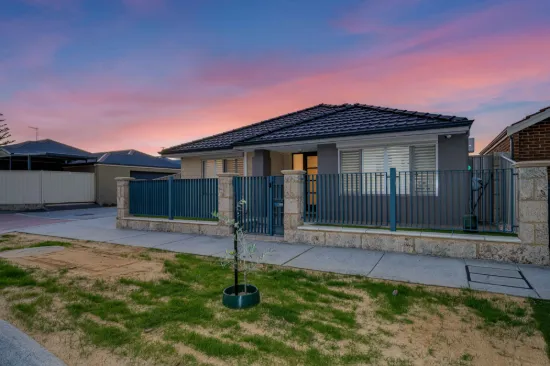 5 Masthead Close, Jindalee, WA 6036