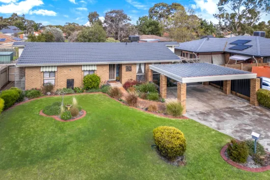 5 Medinah Close, Sunbury, Vic 3429