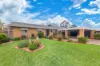 5 Medinah Close, Sunbury, Vic 3429-Image