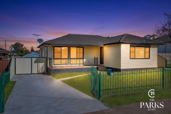 5 Megan Avenue, Smithfield, NSW 2164