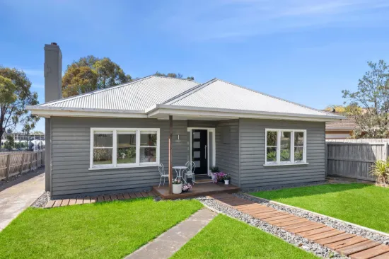 5 Mernda Parade, Belmont, Vic 3216